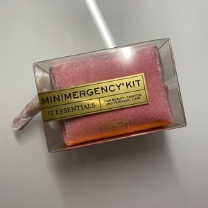 Pinch Provisions Minimergency Kit - Pink velvet brand new